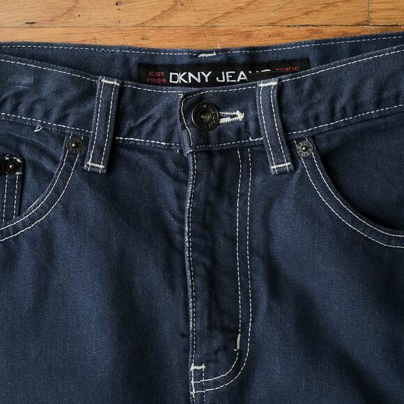 Vintage 90s DKNY Jeans Denim Mini Skirt Navy Size 2 Retro Classic Summer Casual - Picture 2 of 8